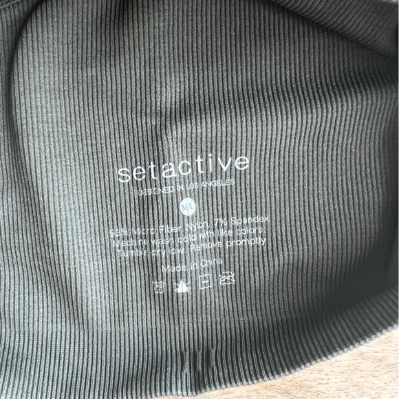 SET ACTIVE Ribbed One Shoulder Bra Size M/L - Picture 4 of 4